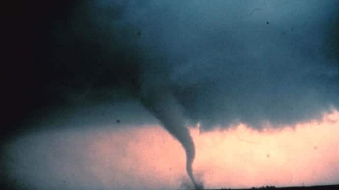 Tornado Waterspouts,Most Dangerous Tornado Waterspouts,waterspouts,Rameswaram,Tamil Nadu,Mandapam at Gulf of Mannar