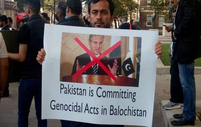 पाकिस्तान के गृहमंत्री का लंदन में जबर्दस्त विरोध, जमकर नारेबाजी, अल्पसंख्यकों पर बर्बरता का आरोप