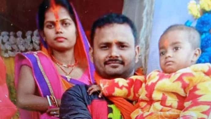 शॉकिंग: दुर्गा मां की पूजा कर रहे थे पति-पत्नी, दोनों को मार डाला, गर्भ में पल रहे बच्चे को भी नहीं छोड़ा