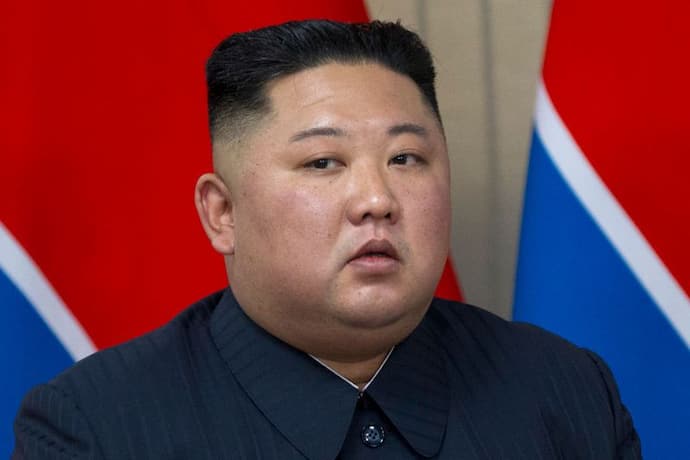 उत्तर कोरिया के लोगों के हंसने या जश्न मनाने पर 11 दिनों तक पुलिस का पहरा, मौत होने पर रो भी नहीं सकते