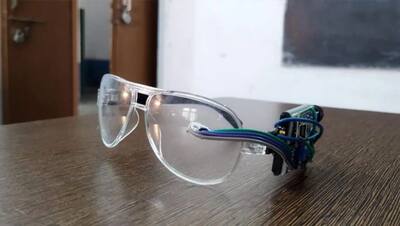 गुड न्यूज: यूपी के इस लड़के ने बनाया ऐसा चमत्कारिक चश्मा, जो एक्सीडेंट होने से बचाएगा..जानिए खासियत