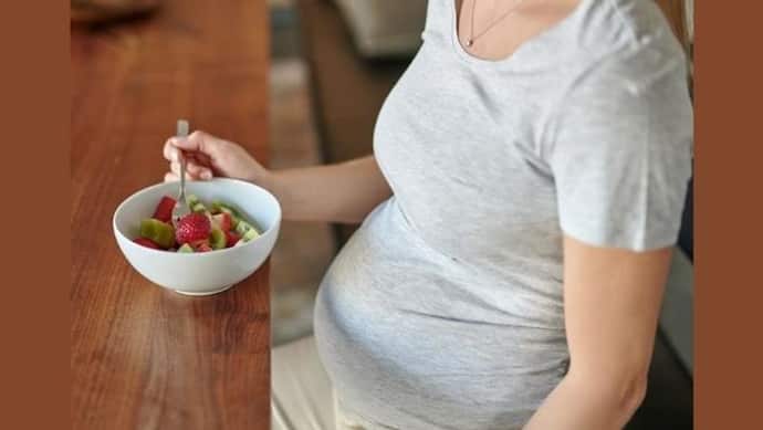Super Food: Pregnancy में दौरान करें इन 10 चीजों का सेवन, सेहत के साथ बच्चे का दिमाग होगा तेज