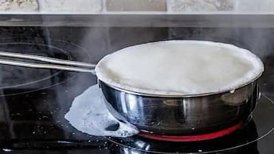 Cooking Tips: दाल से लेकर दूध तक, गलती से जल गई है आपकी डिश, तो इन तरीकों से दूर करें इसकी महक