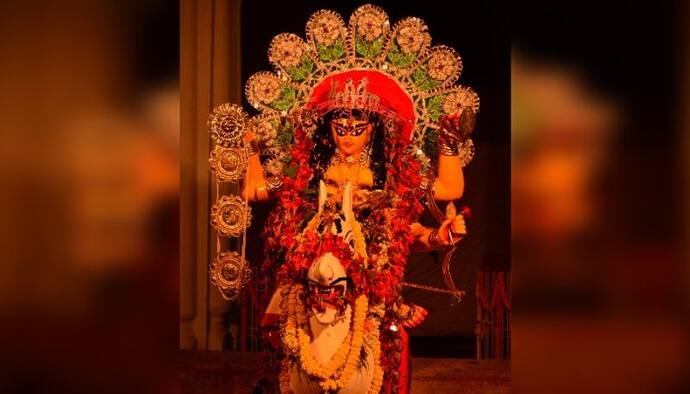 Jagadhatri Puja 2021: কৃষ্ণনগর রাজবাড়িতে মা জগদ্ধাত্রী পূজিত হন কুমারী রূপে, কারণটা অনেকেরই অজানা
