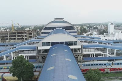PM Modi करेंगे World class station का उद्घाटन, देखिए अंदर से कैसा दिखता है Rani Kamlapati Railway Station