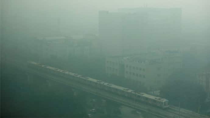 Delhi Pollution: बिगड़ती 'हवा' को काबू में करने दिल्ली सरकार ने NCR में रखा वर्क फ्रॉम का प्रस्ताव