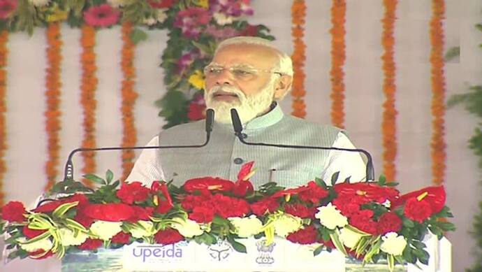 Purvanchal Expressway Inauguration: PM मोदी का अखिलेश पर तंज, बोले-'मेरे साथ खड़े होने में उन्हें शर्म आती थी'