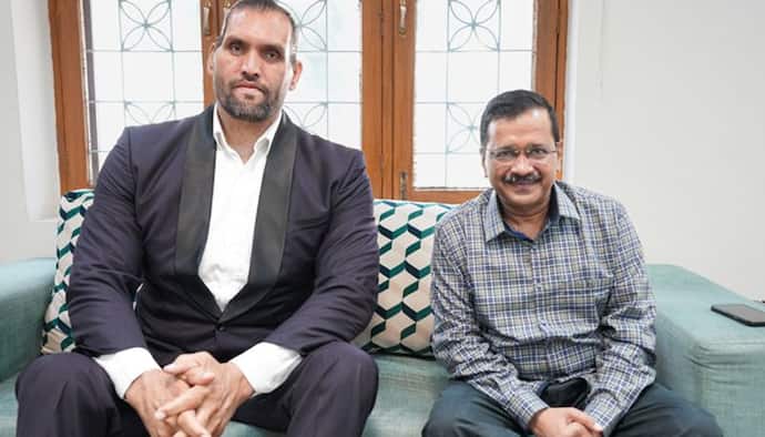 द ग्रेट Khali  ने की CM Kejriwal से मुलाकात, इससे पहले अखिलेश से भी मिले..आखिर क्या हैं इसके सियासी मायने