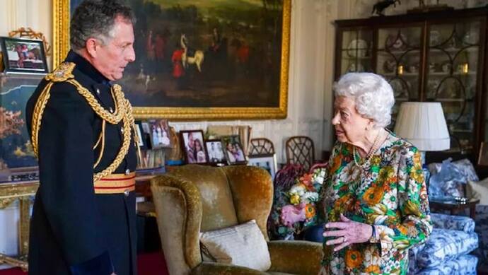 ब्रिटिश राजशाही के लिए बुरा समय: 95 वर्षीय क्वीन एलिजाबेथ द्वितीय कोरोना पॉजिटिव, शाही डॉक्टर ने कही बड़ी बात