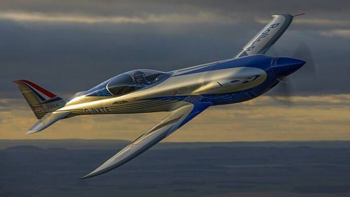 Rolls-Royce ई-एयरक्राफ्ट ने हासिल की दुनिया सबसे तेज रफ्तार, देखें हैरतअंगेज वीडियो