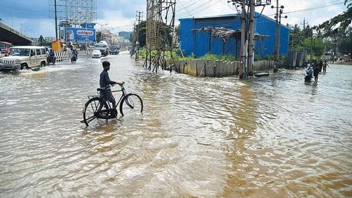Heavy rain alert: साउथ इंडिया में रिकॉर्ड तोड़ बारिश ने मचाई तबाही; अगले 4 दिनों तक खतरा बरकरार