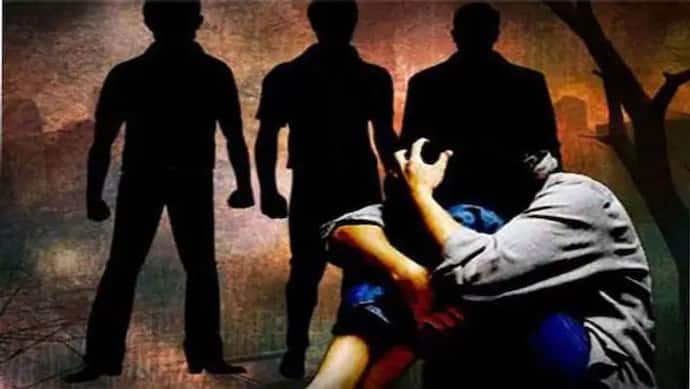 आंध्र प्रदेश : रेलवे स्टेशन में पति के सामने गर्भवती महिला का अपहरण, गैंगरेप कर झाड़ियों में फेंक गए आरोपी 