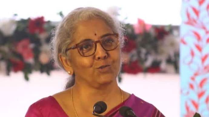 Up News: वित्त मंत्री निर्मला सीतारमण ने यूपी में टैक्स कलेक्शन को सराहा, CM योगी बोले- दोगुना हुआ रेवेन्यू