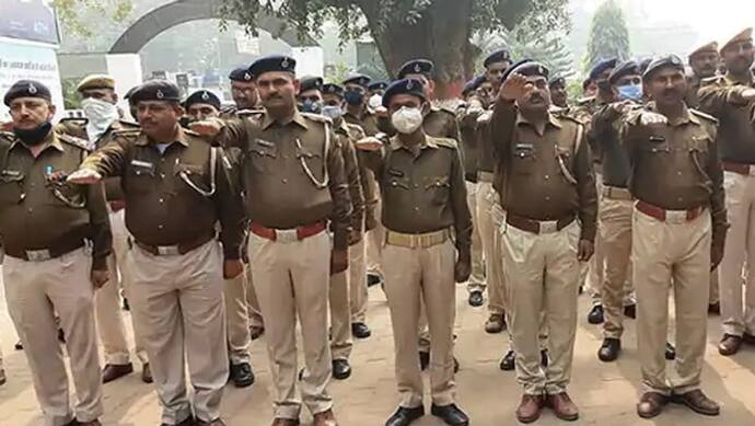 बिहार पुलिस 'न पियंगे न बिकने देंगे', CM Nitish ने यूं दिलाई शराबबंदी की शपथ..कहा-जो गड़बड़ करेगा देखे लेंगे