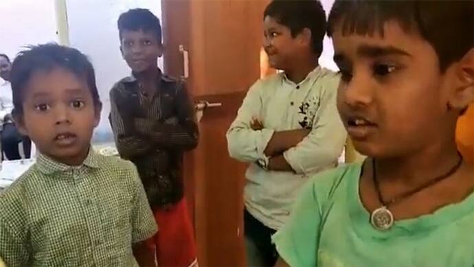 Viral Video: স্কুলে চুরি হয়েছে পেনসিল, অভিযোগ জানাতে সোজা থানায় ছুটল খুদে