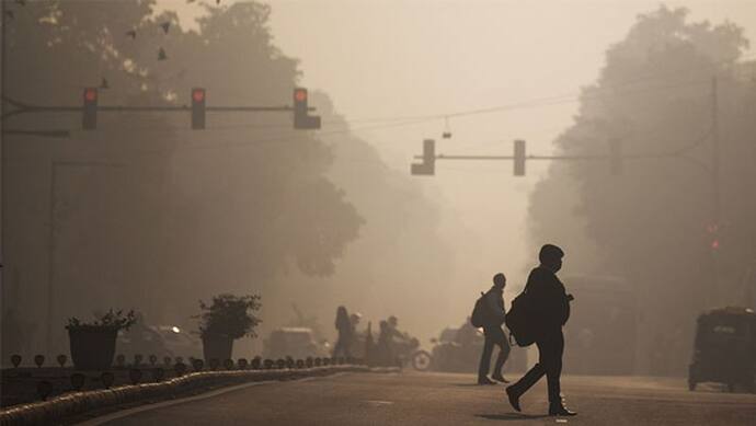 Delhi Air Pollution: बड़ों के लिए WFH, फिर स्कूल क्यों खुले; SC की फटकार लगते ही 3 दिसंबर से फिर स्कूल बंद