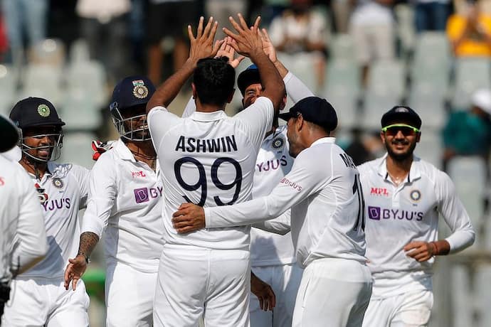 IND vs NZ: टेस्ट में T20 जैसा रोमांच, एजाज के रिकॉर्डतोड़ प्रदर्शन के बाद भारतीय गेंदबाजों की धाकड़ गेंदबाजी