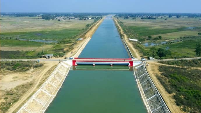 Saryu Canal Project पर अखिलेश यादव एक्सपोजः 40 साल में 42% काम, योगी सरकार ने 5 साल में किया 58% काम