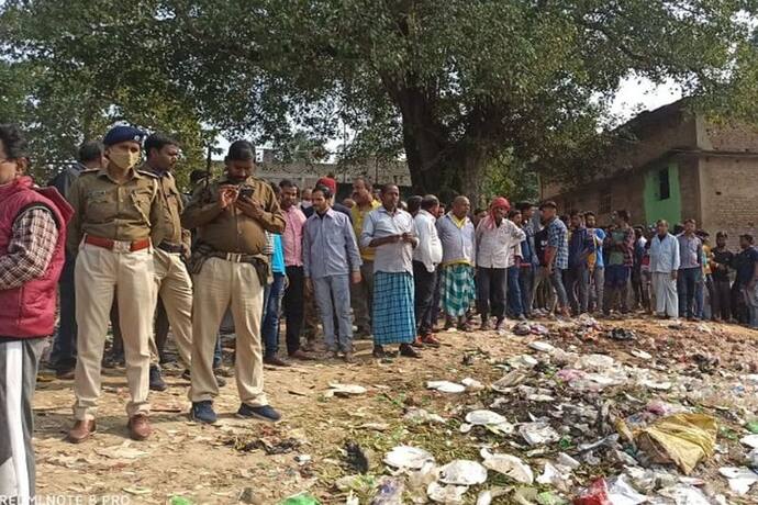 Bihar : भागलपुर में मखदूमशाह दरगाह के पास टिफिन बम ब्लास्ट, एक बच्चे की मौत, एक हफ्ते में तीसरा विस्फोट