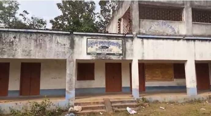 Bankura School: কোথাও পড়ুয়া, কোথাও আবার শিক্ষকদের অভাব, বন্ধের মুখে বাঁকুড়ার ২টি স্কুল