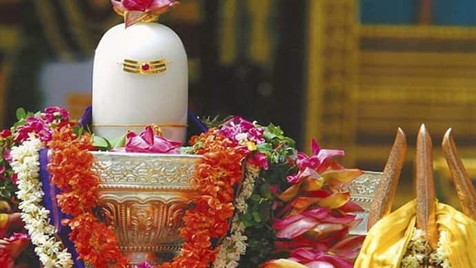 धनु संक्रांति और गुरु प्रदोष का संयोग आज, शाम को इस विधि से करें भगवान शिव की पूजा