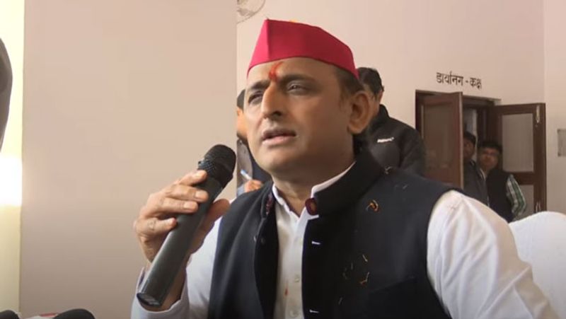IT की छापेमारी पर अखिलेश का तंज, ट्वीट पर कार्टून पोस्ट कर लिखी ये बात | Akhilesh yadav Up IT raid cartoon on tweet bjp yogi adityanath IT की छापेमारी पर अखिलेश का तंज, ट्वीट पर कार्टून पोस्ट कर लिखी ये बात | Akhilesh yadav Up IT raid cartoon on tweet bjp yogi adityanath