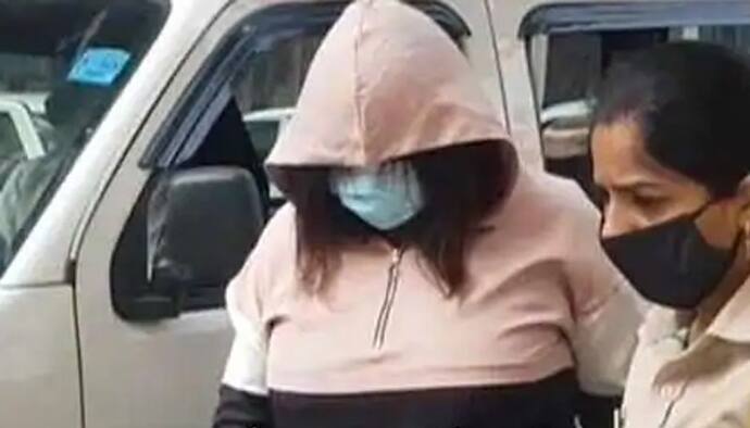 फ्लाइट से जयपुर आई महिला के पास मिली 15 करोड़ की ड्रग्स, जानिए कहां छिपा रखी थी..खुद पुलिस भी हैरान
