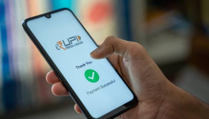 UPI Fraud Alert: ऑनलाइन पेमेंट ट्रैप से बचने के लिए अपनाएं ये 5 टिप्स