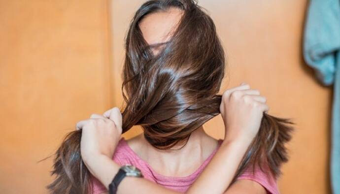 Hair Care Tips: শীতে চুল সুস্থ রাখতে এই ঘরোয়া উপায়গুলো ব্যবহার করে দেখুন