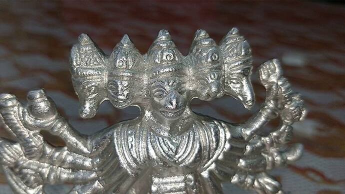 Hanuman Ashtami 2021: 27 दिसंबर को हनुमान अष्टमी पर घर लाएं ये खास हनुमान प्रतिमा, हर तरह के संकट होंगे दूर