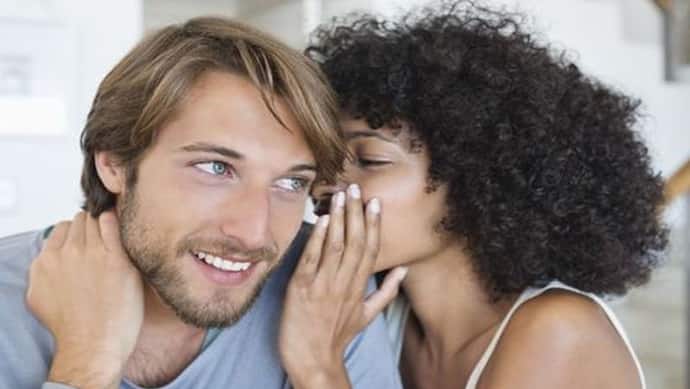 Relationship Tips: पति का दिल जीतने के लिए उन्हें दें ये 5 बेस्ट कॉम्प्लिमेंट्स, झट से पिघल जाएगा उनका गुस्सा