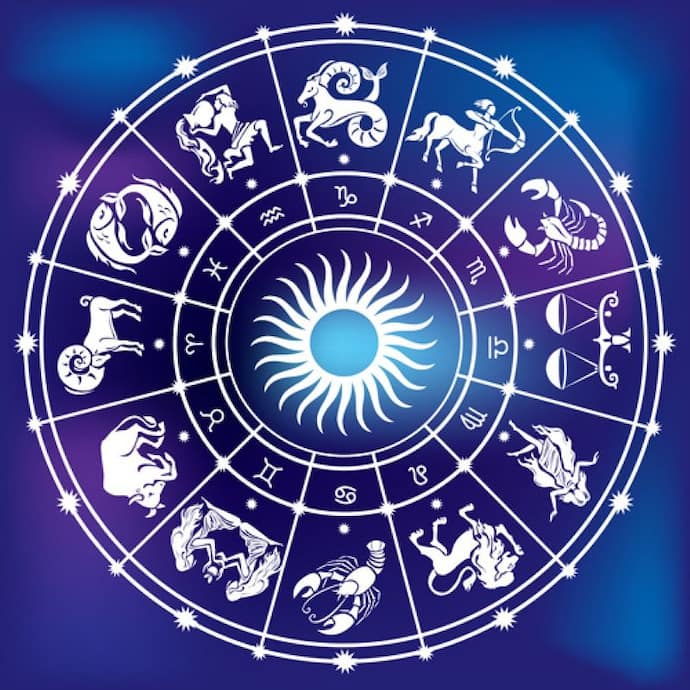 Daily Horoscope: জেনে নিন বছরের প্রথমদিন কেমন কাটবে, আজকের দিনটি কোন রাশির জন্য শুভ