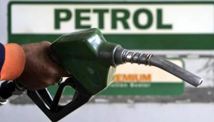 Oil Price Today: আজ কি কমল পেট্রোল-ডিজেলের দাম কলকাতায়, জানুন দেশের ১০ শহরের জ্বালানীর দর