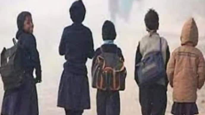 बिहार में हाड़-मांस कंपा रही ठंड: पटना में 8वीं तक के सभी स्कूल हुए बंद, कोरोना से ज्यादा खतरनाक सर्द हवाएं!