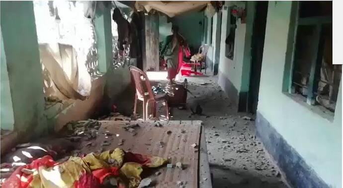 TMC BJP Clash: তৃণমূল-বিজেপি সংঘর্ষের জেরে উত্তেজনা খেজুরিতে, বোমা ফেটে মৃত ২