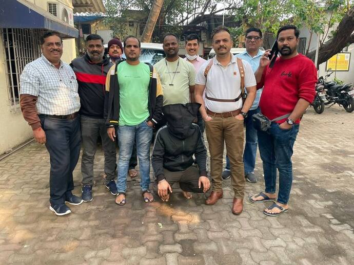 मुंबई पुलिस की बड़ी कार्रवाई, ड्रग तस्कर गुलजार मकबूल को श्रीनगर से किया गिरफ्तार