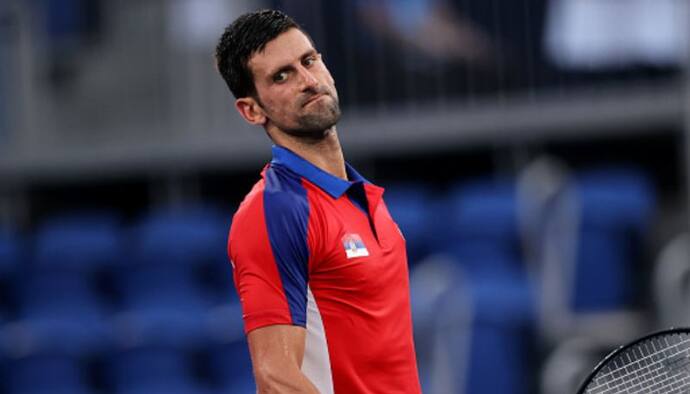 Novak Djokovic: ফের ডিটেনশন ক্যাম্পে জোকোভিচ, অস্ট্রেলিয়ান ওপেনে খেলা নিয়ে ঘোর অনিশ্চয়তা