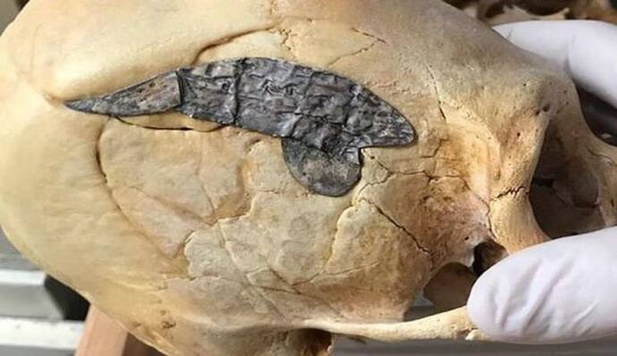 जांच में मिली 2000 साल पुरानी मानव खोपड़ी, उसमें लगी चीज देखकर विशेषज्ञ भी हैरान