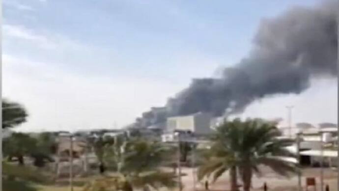 Saudi Arabia के नेतृत्व वाले गठबंधन ने हूती विद्रोहियों के खिलाफ मोर्चा खोला, सना में की बमबारी