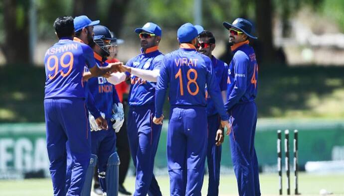 IND vs WI: भारतीय कप्तान ने कहा, "IPL की नीलामी खत्म हो चुकी है अब देश के लिए खेलने पर ध्यान देना चाहिए"
