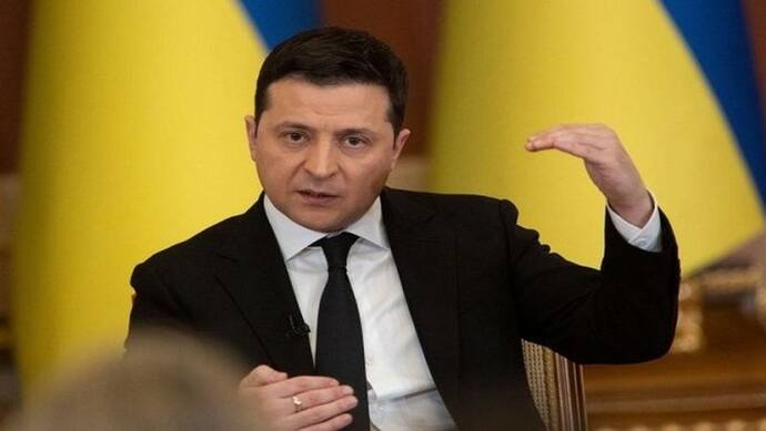 Ukraine crisis: यूक्रेन के राष्ट्रपति ने पश्चिमी देशों से कहा- नहीं पैदा करें दहशत