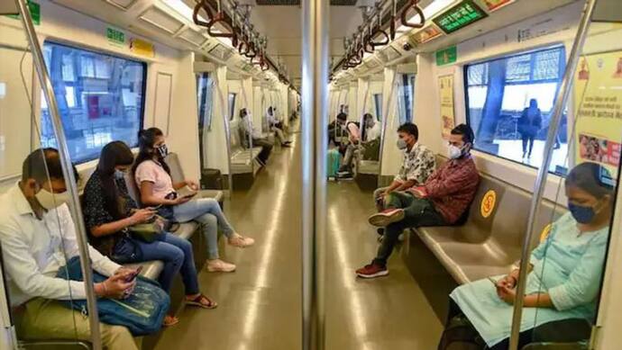 दिल्ली में वीकेंड कर्फ्यू खत्म होने के साथ ही अब शनिवार-रविवार भी चलेगी मेट्रो ट्रेन; लेकिन ये शर्तें रहेंगी