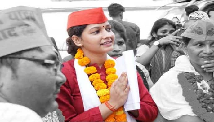 Special Story: यूपी चुनाव में सबसे युवा प्रत्याशी हैं पूजा शुक्ला, अखिलेश ने खास सीट से उतारा मैदान में