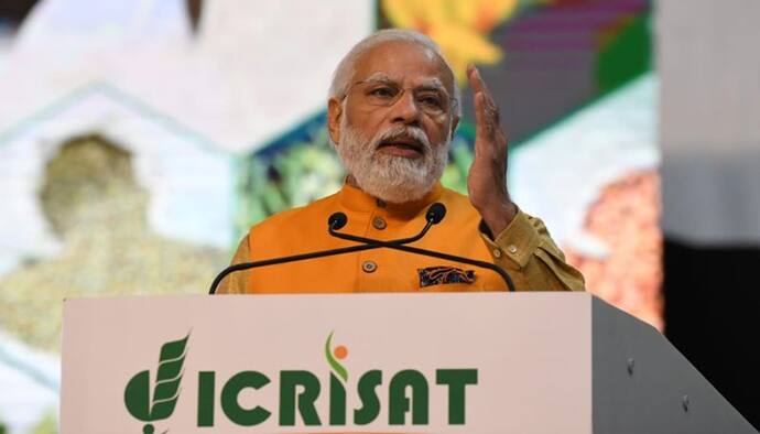 PM मोदी हैदराबाद visit: ICRISAT में बोले-किसान को बचाने के लिए हमारा फोकस back to basics और march to future