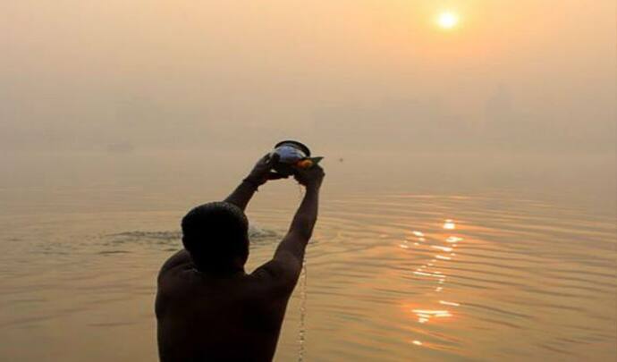 Kumbh Sankranti 2022: 13 फरवरी को सूर्य करेगा राशि परिवर्तन, बनेंगे 3 शुभ योग, खरीदारी करना भी रहेगा खास