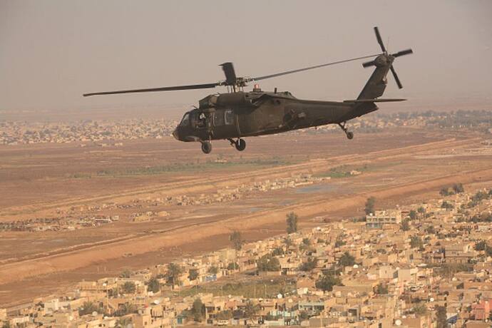 अमेरिका से हथियाए ब्लैक हॉक हेलीकॉप्टर की ट्रेनिंग ले रहा तालिबान, आसमान में क्रैश हुआ ब्लैक हॉक, 3 मौतें