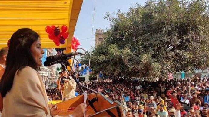 UP Chunav 2022: रामपुर में केंद्रीय राज्यमंत्री अनुप्रिया पटेल का दावा, कहा- फिर लौट रही BJP सरकार