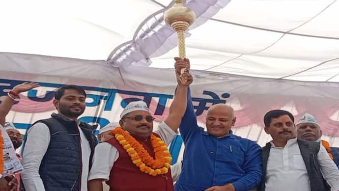 UP Chunav 2022: गोरखपुर में AAP की जनसभा से लौटने लगी भीड़, जानें वजह