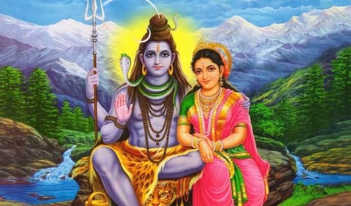 सुख-समृद्धि के लिए महाशिवरात्रि पर महादेव के साथ करें देवी पार्वती की भी पूजा, ये है विधि और आरती