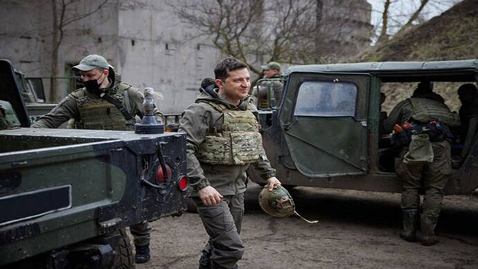 यूक्रेन के राष्ट्रपति ज़ेलेंस्की ने दूसरे दौर की वार्ता के पहले NATO से दूरी बनाने के दिए संकेत